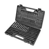 Coffret de 220 embouts et douilles dans une mallette de rangement robuste, avec un large assortiment pour l’atelier et le garage.