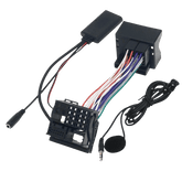 Adaptateur Bluetooth – Ford (Fiesta, Mondeo, Focus, Transit, Fusion, etc.) image montrant les câbles de connexion et le microphone.