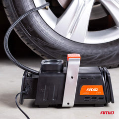 Compresseur de voiture avec manomètre et accessoires