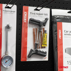 Kit compact de réparation pour crevaisons dans la bande de roulement
