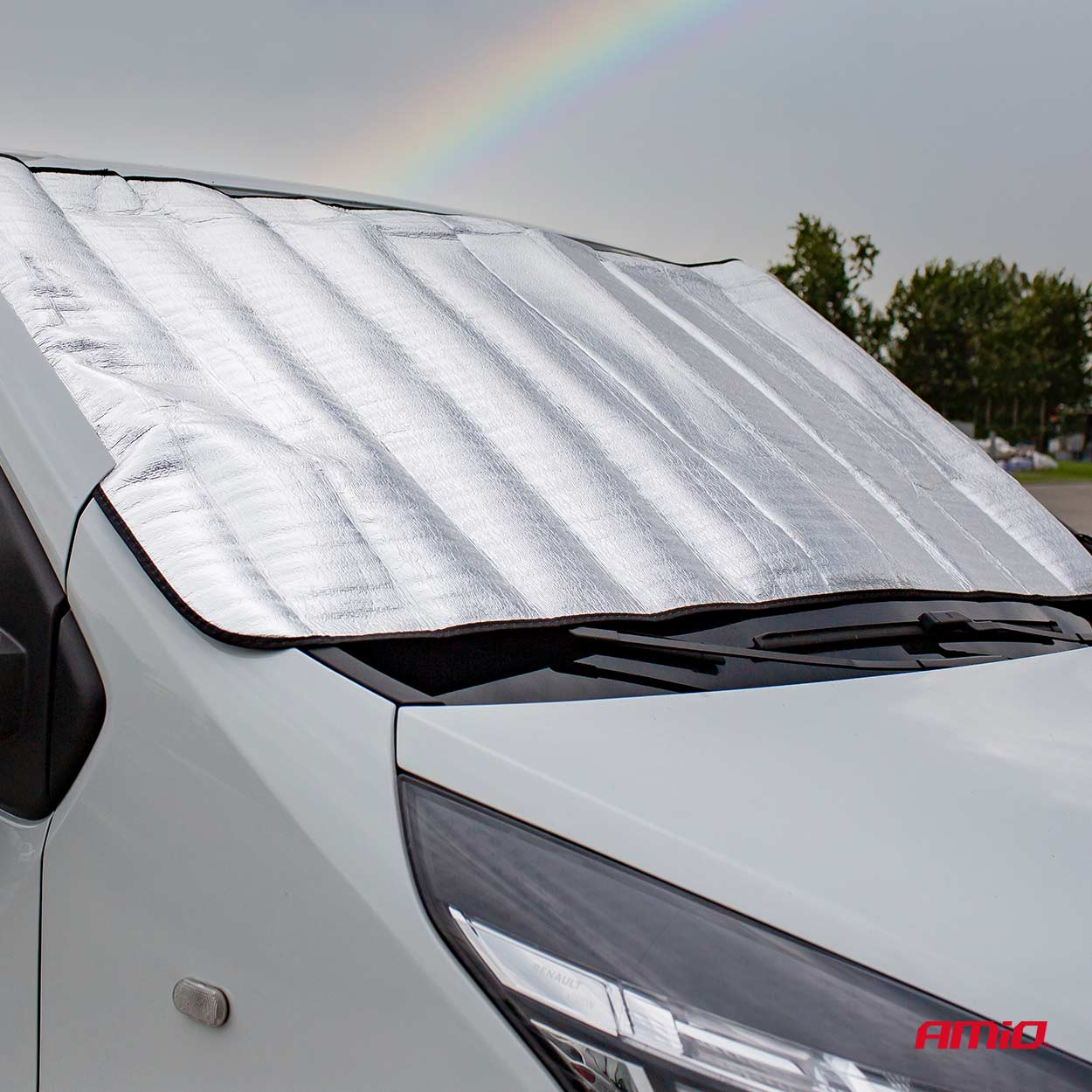 Protection solaire et hivernale universelle pour le pare-brise de votre voiture