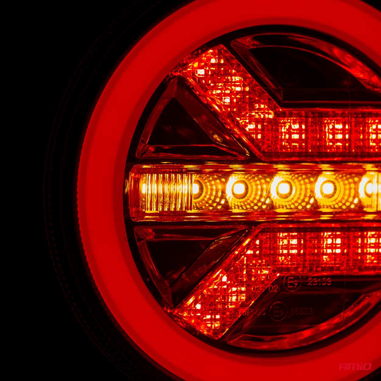 Feu arrière LED combiné avec indice de protection IP67