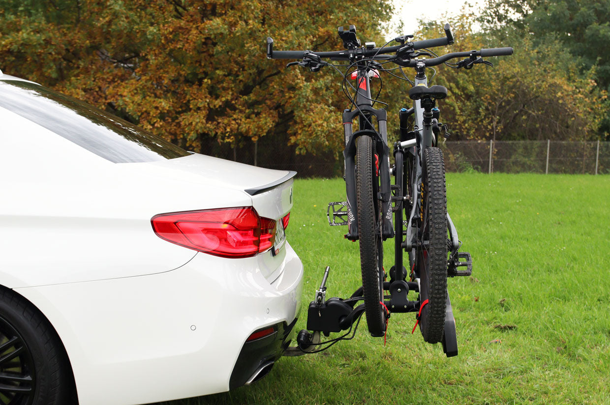 Porte-vélos pour deux vélos avec fonction basculante