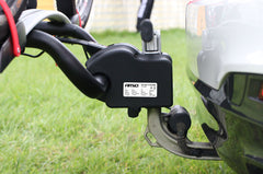 Plateforme pliable pour transporter deux vélos