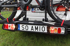 Porte-vélos avec feux pour montage sur attelage