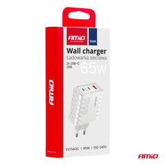 USB-oplader med 65 W effekt og tre porte
