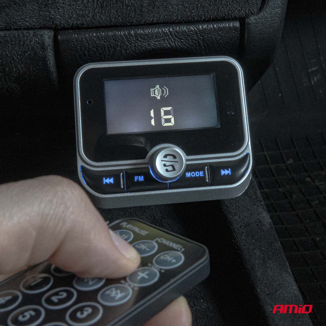 FM transmitter til 12-24 V cigarettænderstik