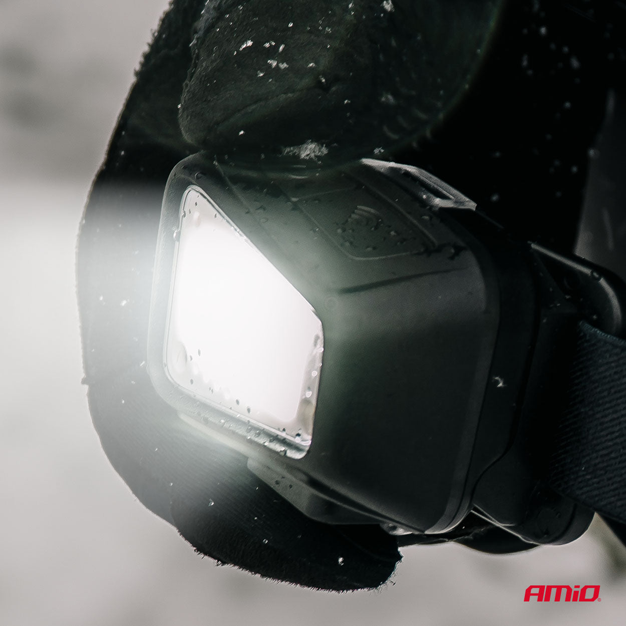 LED-pandelampe med hvidt og varmt lys