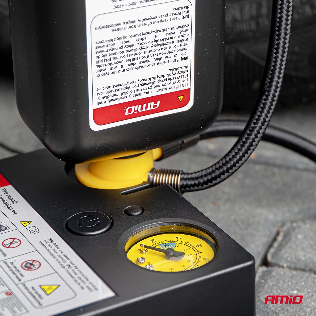Kit de réparation de pneus compact pour voiture