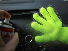 Gant en microfibre pour nettoyer la carrosserie et les jantes