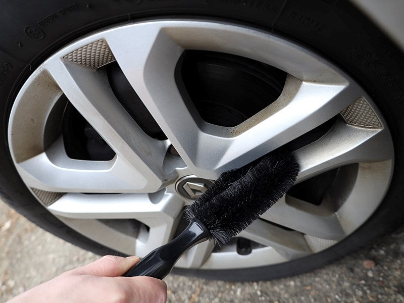 Accessoires de detailing CARMOTION réunis en kit