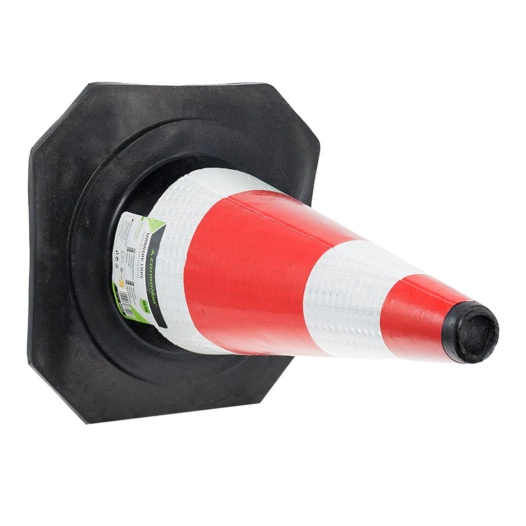 Cône de signalisation 45 cm avec ouverture pour mât de drapeau