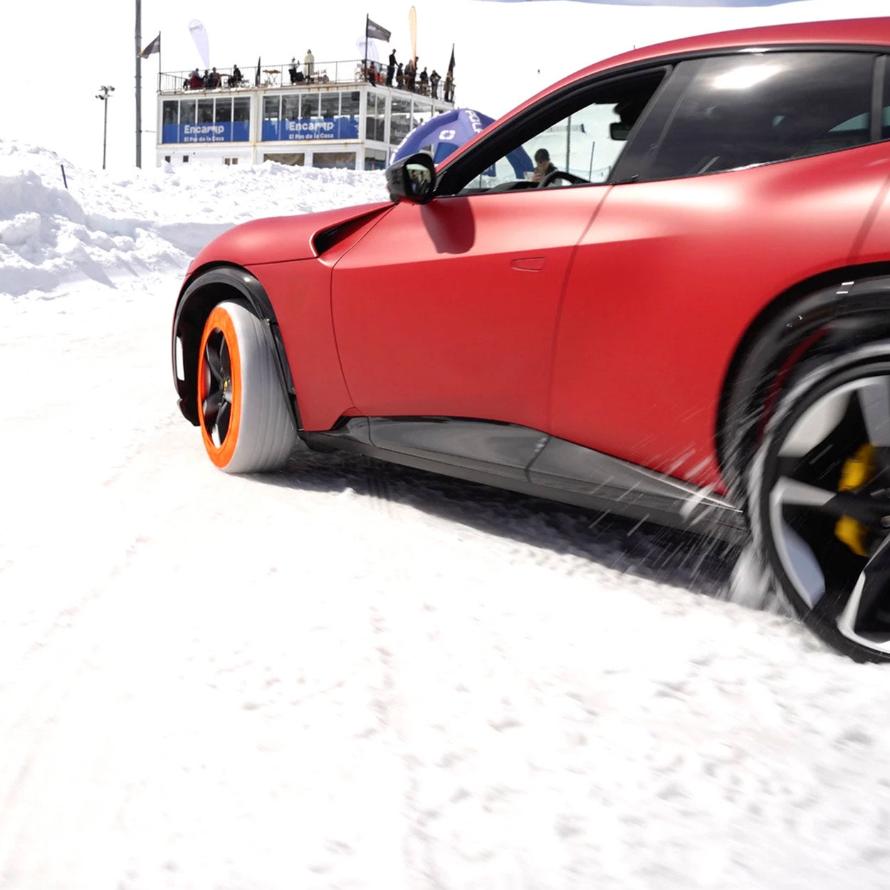 Vue latérale des chaussettes à neige textiles Isse Super