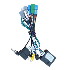 Câble radio pour Suzuki – avec adaptateur FM (plusieurs variantes) pour l’installation d’autoradios.