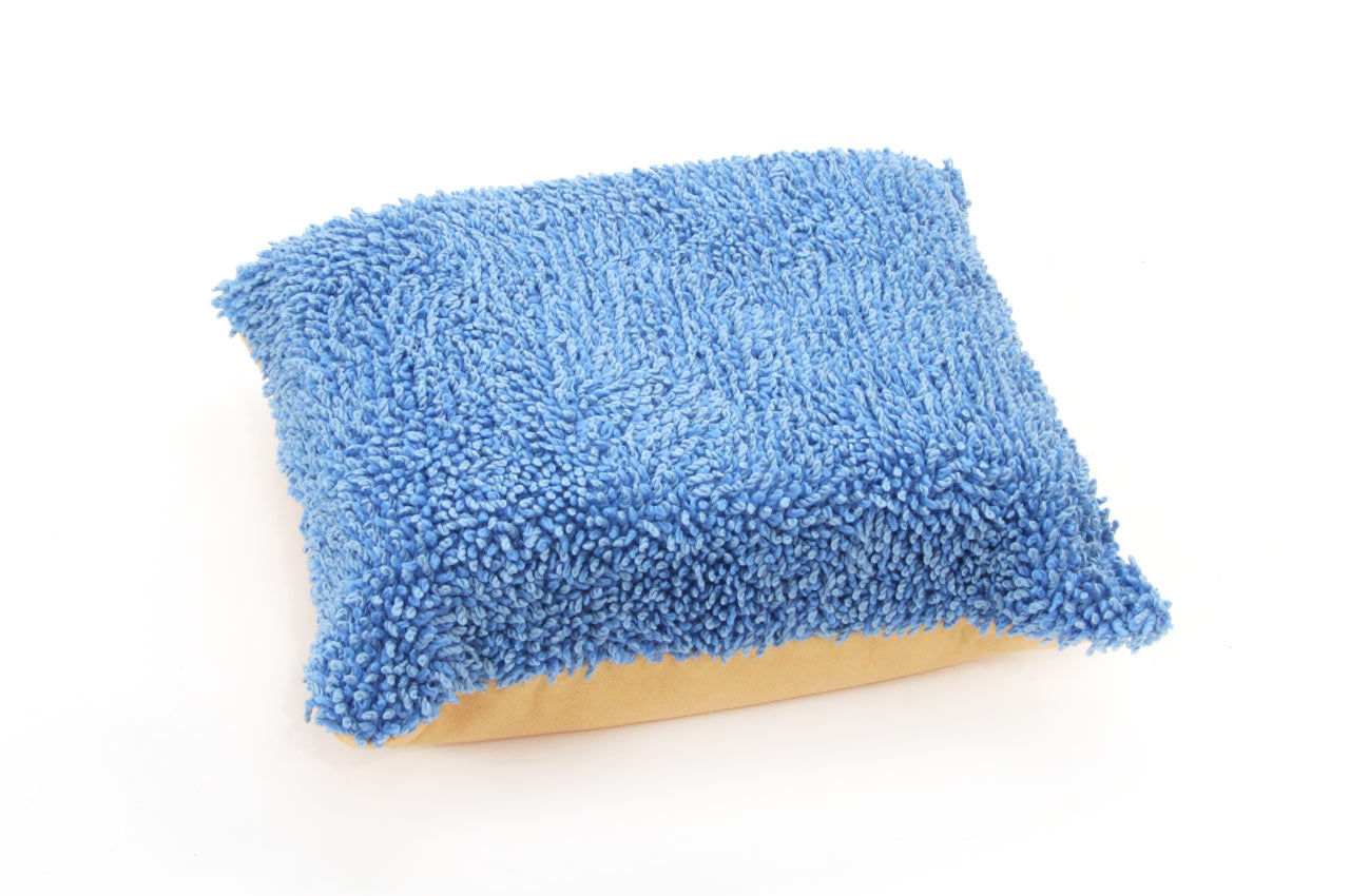 Éponge spéciale en microfibre technique pour le nettoyage et le polissage